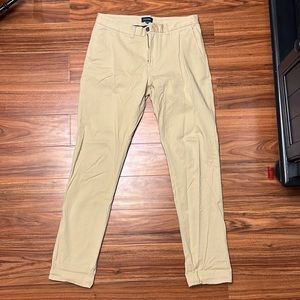 Taylrd khaki pants tan